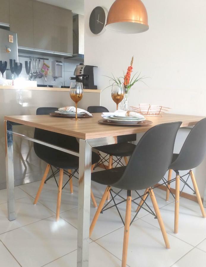 Apartamento 2 Quartos A 4 Minutos Do Mar De Maceio Luaran gambar